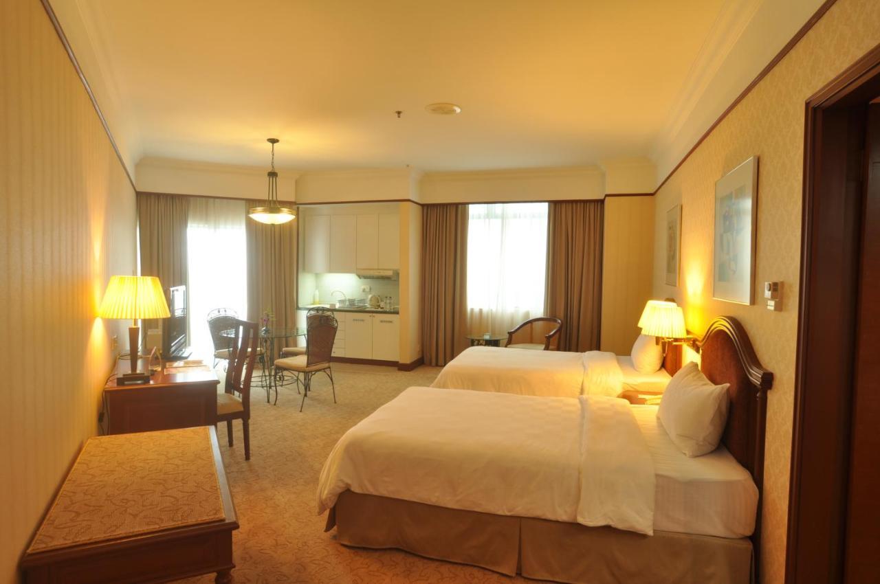 Gbw Hotel Johor Bahru Exterior foto