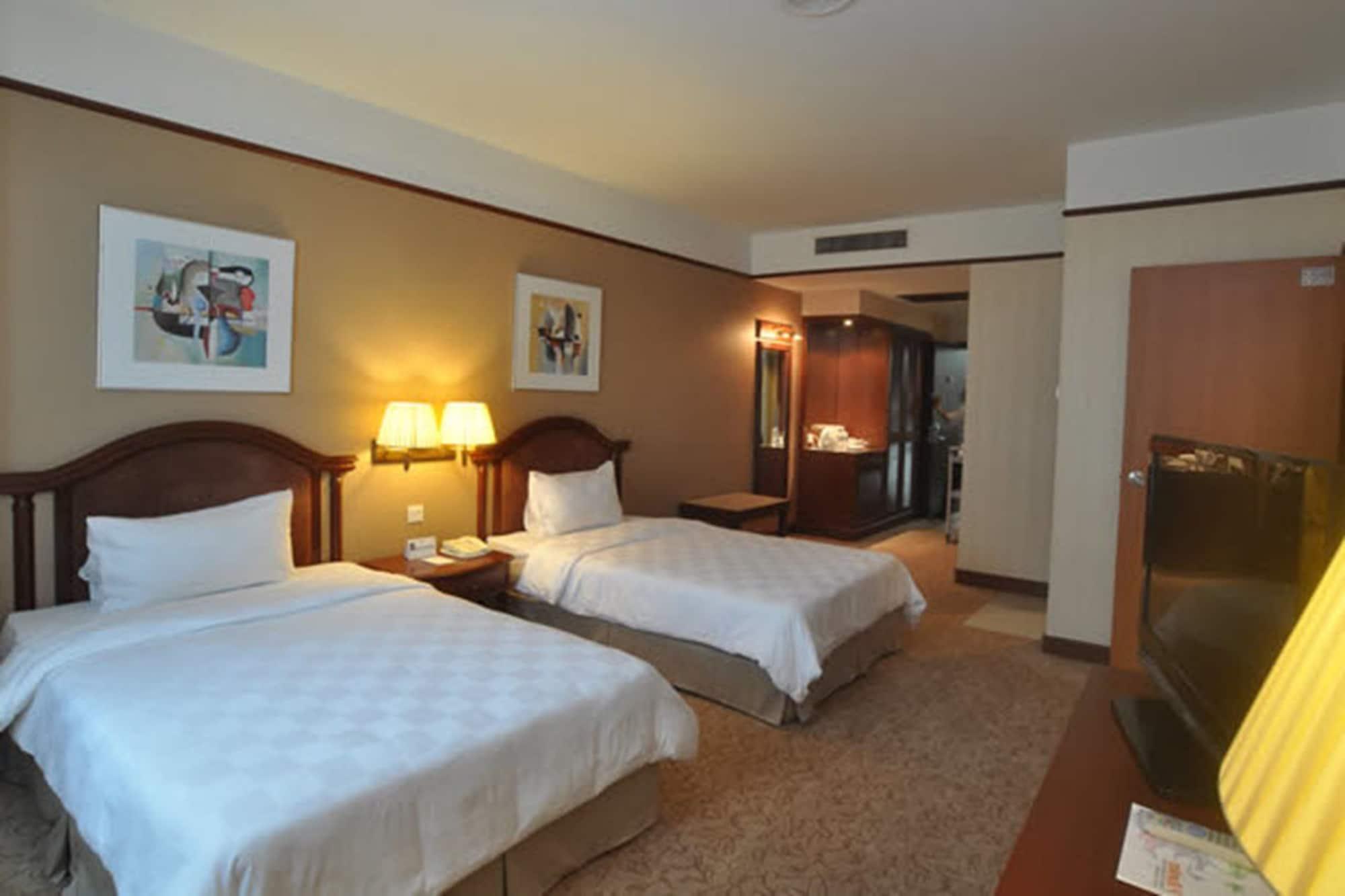 Gbw Hotel Johor Bahru Exterior foto